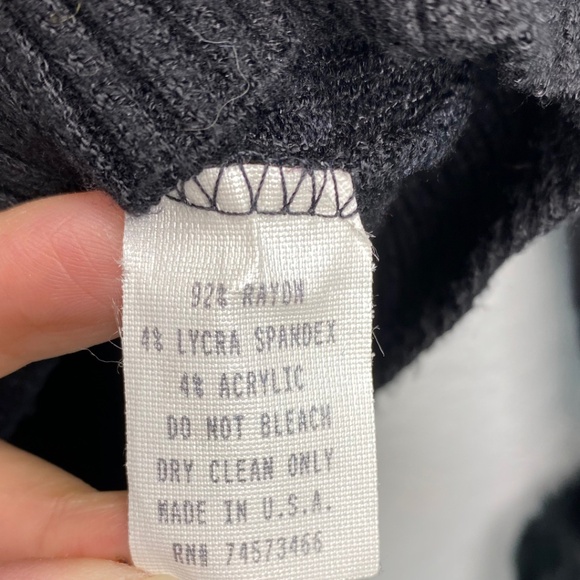 Cache Zip Embellished Vintage Ribbed Knit Y2K Sweater with Faux Fur Collar SizeM - Picture 5 of 6